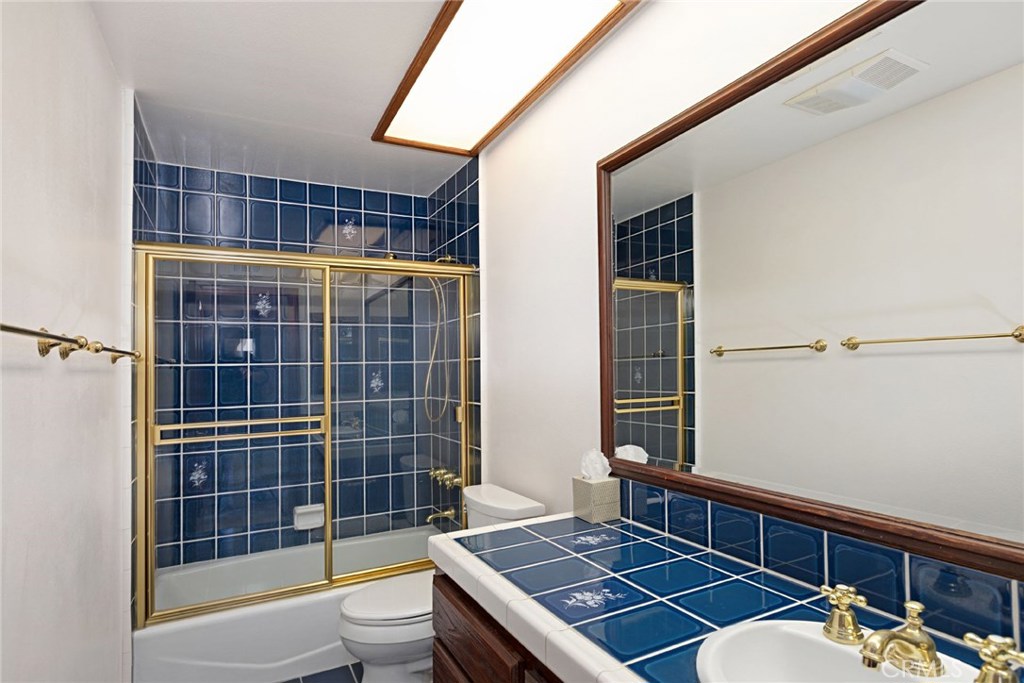 Photo for 6023 WOODLAND VIEW Drive, Woodland Hills, CA 91367 - Listing #SR-19096847 6023 WOODLAND VIEW Drive, Woodland Hills, CA 91367