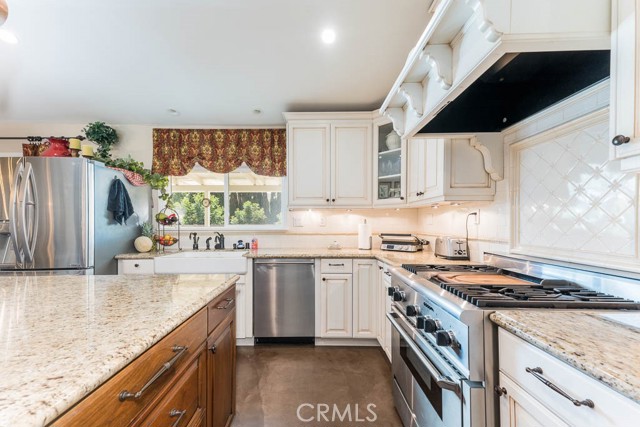 4 Bed Home for Sale in Thousand Oaks, California