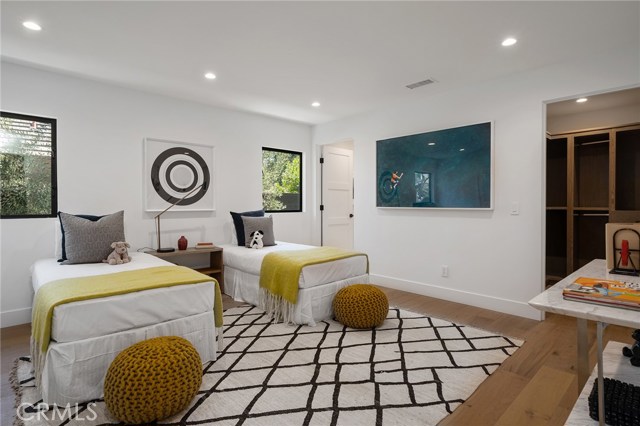 4 Bed Home for Sale in Encino, California