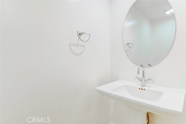 3 Bed Home for Sale in Sherman Oaks, California
