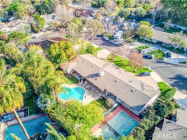 5 Bed Home for Sale in Encino, California