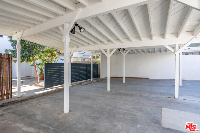 2 Bed Home for Sale in Venice, California