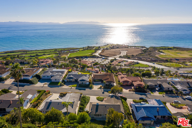 32444 Sea Raven Drive, Rancho Palos Verdes, California 90275, 3 Bedrooms Bedrooms, ,2 BathroomsBathrooms,Residential,Sold,Sea Raven,20671610