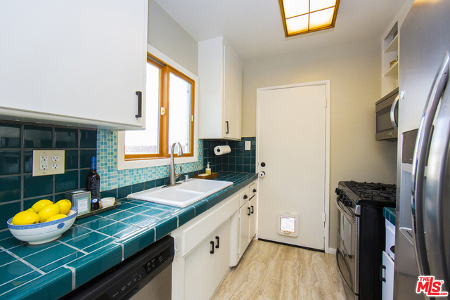 Kitchen/Back door