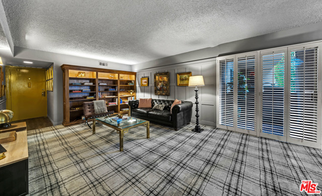 1 Bed Home for Sale in West Hollywood, California