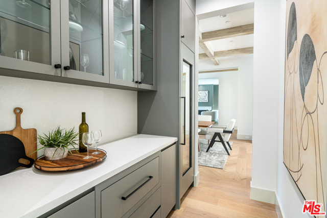 6 Bed Home for Sale in Pacific Palisades, California
