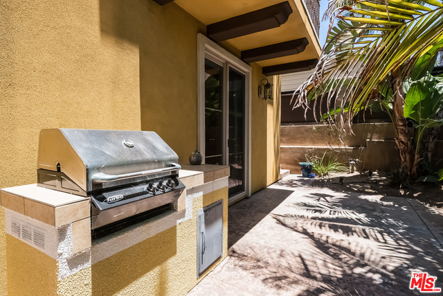 1908 CURTIS Avenue, Redondo Beach, California 90278, 4 Bedrooms Bedrooms, ,3 BathroomsBathrooms,Residential,Sold,CURTIS,17248288