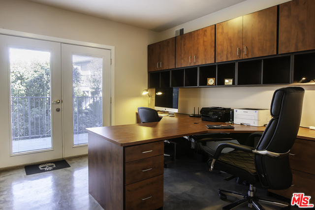 3 Bed Home for Sale in Studio City, California