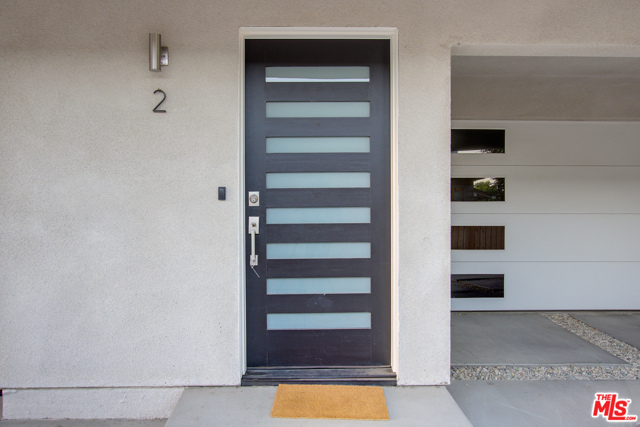  Income Home for Sale in North Hollywood, California