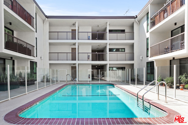 1 Bed Home for Sale in West Hollywood, California
