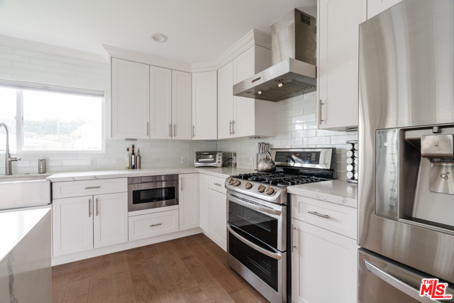 4 Bed Home for Sale in Sherman Oaks, California