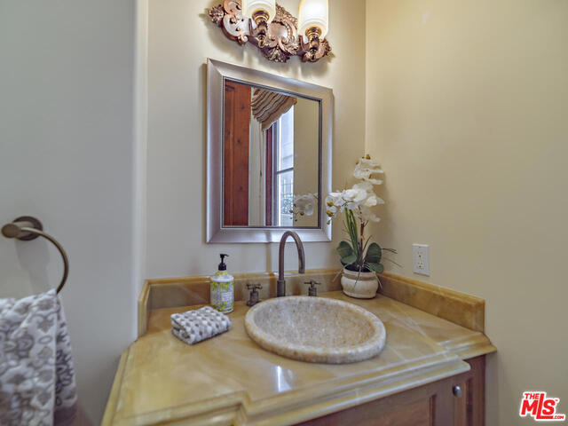 473 34TH Street, Manhattan Beach, California 90266, 3 Bedrooms Bedrooms, ,4 BathroomsBathrooms,Residential,Sold,34TH,19472490