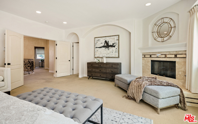 1617 CHESTNUT Avenue, Manhattan Beach, California 90266, 5 Bedrooms Bedrooms, ,4 BathroomsBathrooms,Residential,Sold,CHESTNUT,19510770