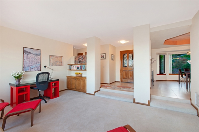 4175 Linda Vista Dr