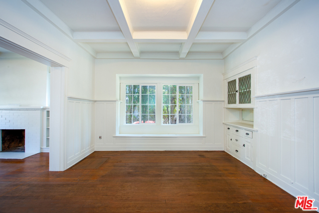 2 Bed Home for Sale in Los Angeles, California