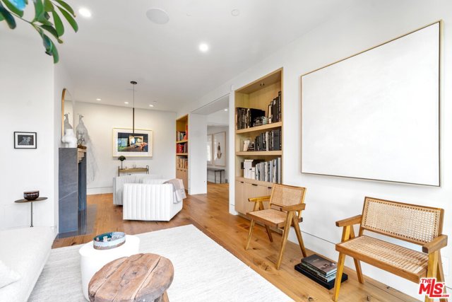 5 Bed Home for Sale in Los Angeles, California