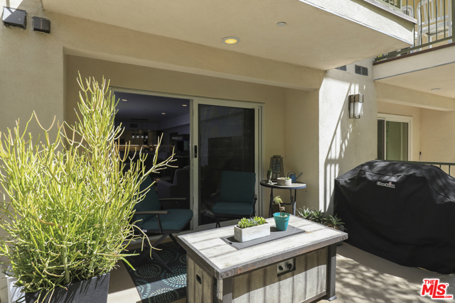 3 Bed Home for Sale in Los Angeles, California
