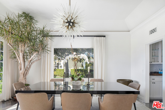 5 Bed Home for Sale in Beverly Hills, California