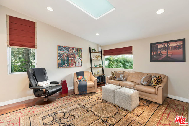 5 Bed Home for Sale in Beverly Hills, California