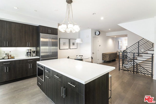 3 Bed Home for Sale in Los Angeles, California