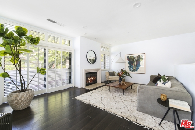3 Bed Home for Sale in Culver City, California