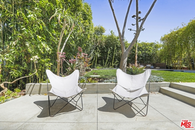 4 Bed Home for Sale in Los Angeles, California