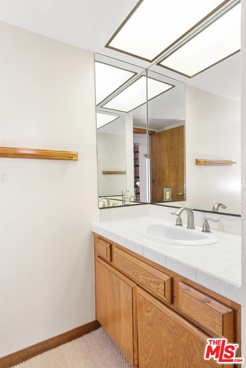 3 Bed Home for Sale in Calabasas, California