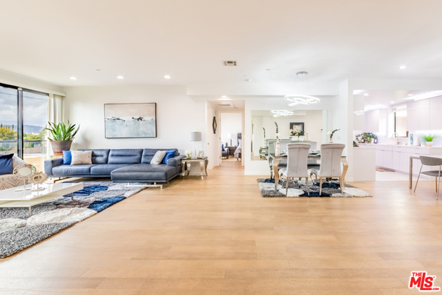 3 Bed Home for Sale in Los Angeles, California
