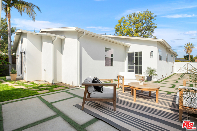 4 Bed Home for Sale in Valley Village, California