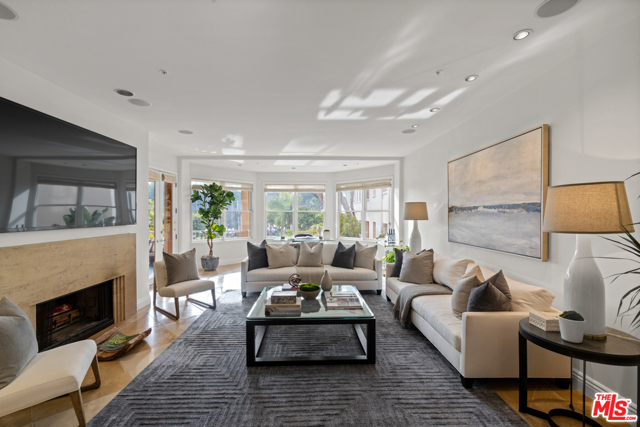 3 Bed Home for Sale in Santa Monica, California