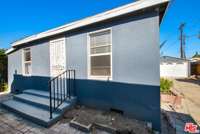  Income Home for Sale in Los Angeles, California