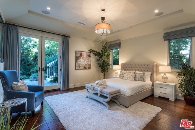 4 Bed Home for Sale in Sherman Oaks, California