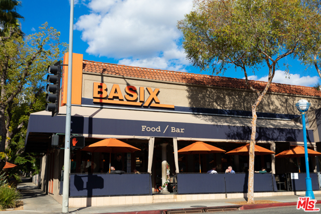 1 Bed Home for Sale in West Hollywood, California
