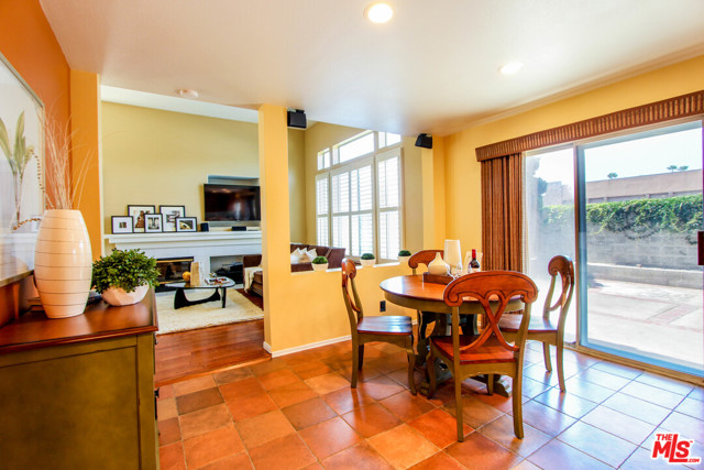 3 Bed Home for Sale in Hawthorne, California