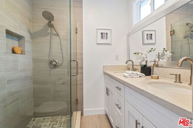 4 Bed Home for Sale in Culver City, California