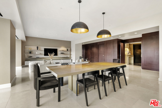 4 Bed Home for Sale in Los Angeles, California