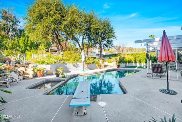 3 Bed Home for Sale in Calabasas, California