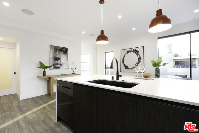 3 Bed Home for Sale in Los Angeles, California
