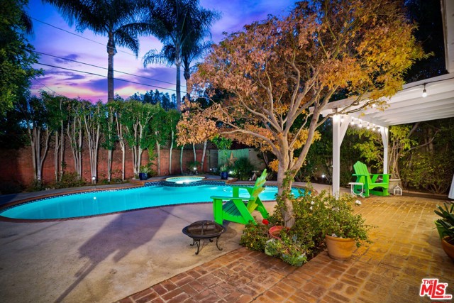 5 Bed Home for Sale in Sherman Oaks, California
