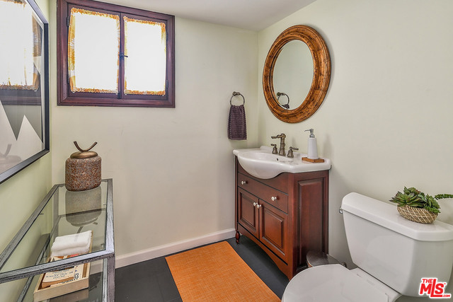 3 Bed Home for Sale in Venice, California