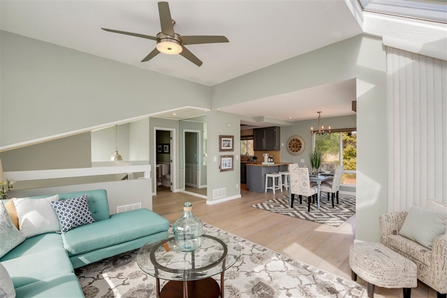 373 Longden Ln