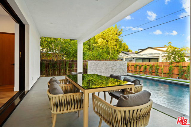4 Bed Home for Sale in Encino, California