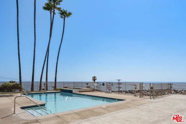 2 Bed Home for Sale in Pacific Palisades, California