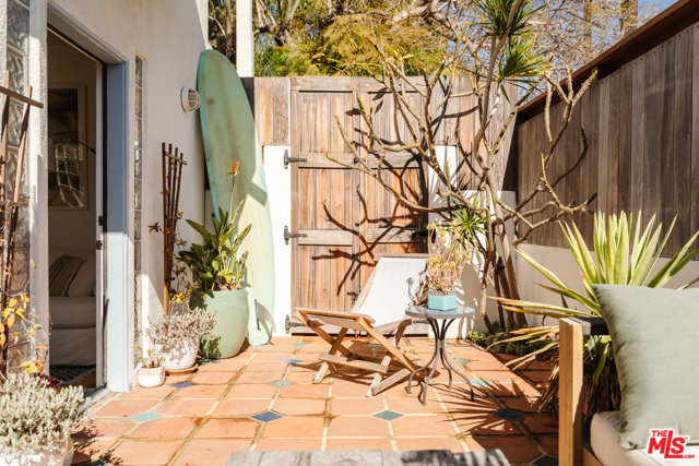 2 Bed Home for Sale in Venice, California