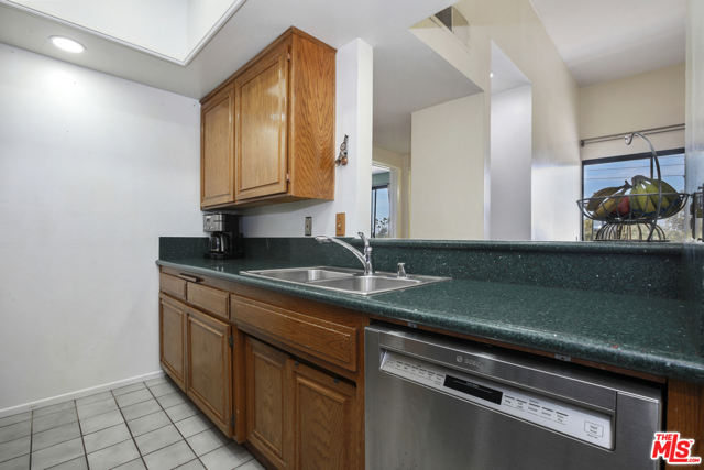 3 Bed Home for Sale in Sherman Oaks, California