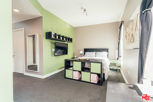 2 Bed Home for Sale in Los Angeles, California