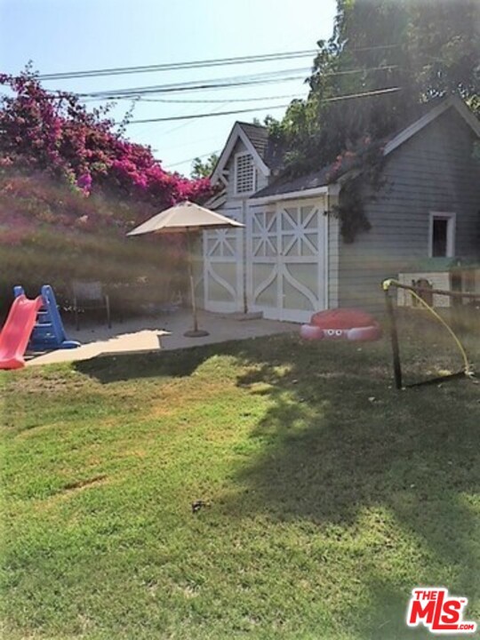  Income Home for Sale in Los Angeles, California