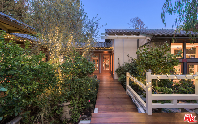 3 Bed Home for Sale in Los Angeles, California