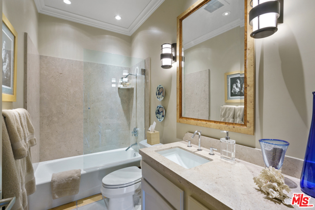 2 Bed Home for Sale in Valley Village, California