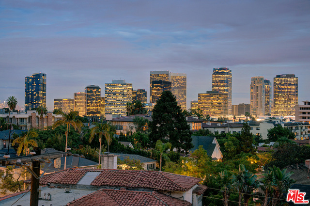 2 Bed Home for Sale in Los Angeles, California